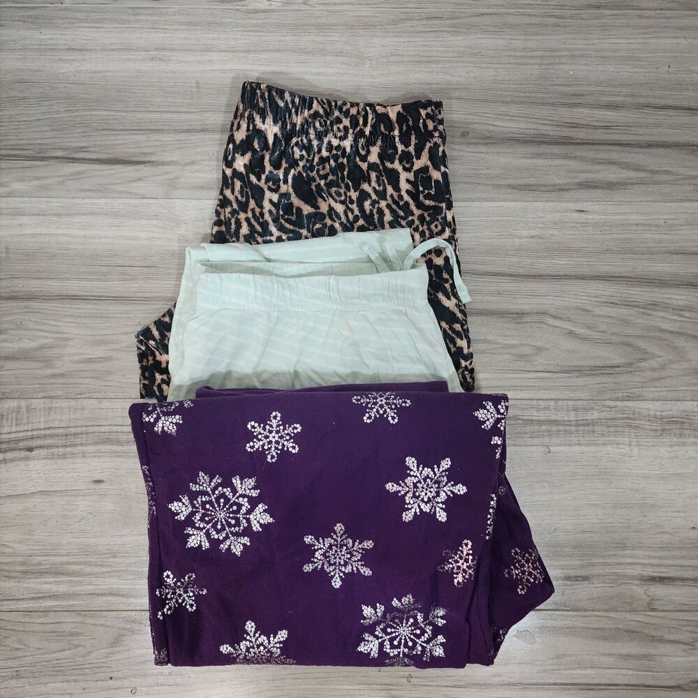 Women's Sleep Wear Size Large Lot of 3